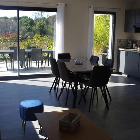 Cote Et Mer - Appartement Haut Standing Dans Villa Avec Piscine Et Vue Mer Taglio-Isolaccio Exterior photo