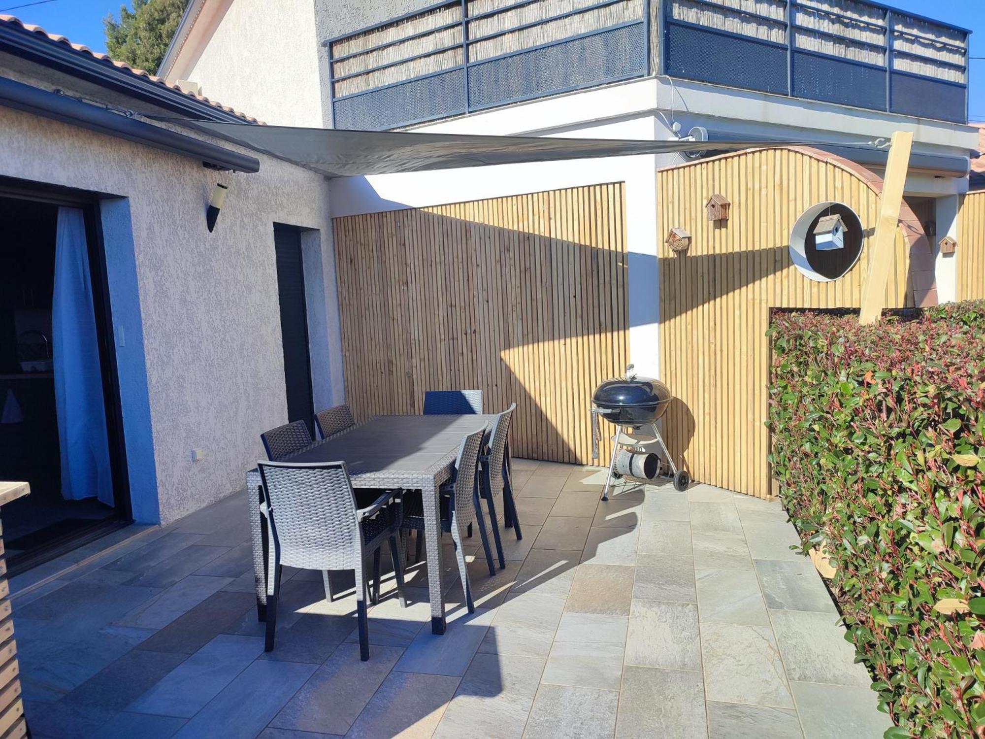 Cote Et - Standing Dans Avec Piscine Et Vue Apartment *