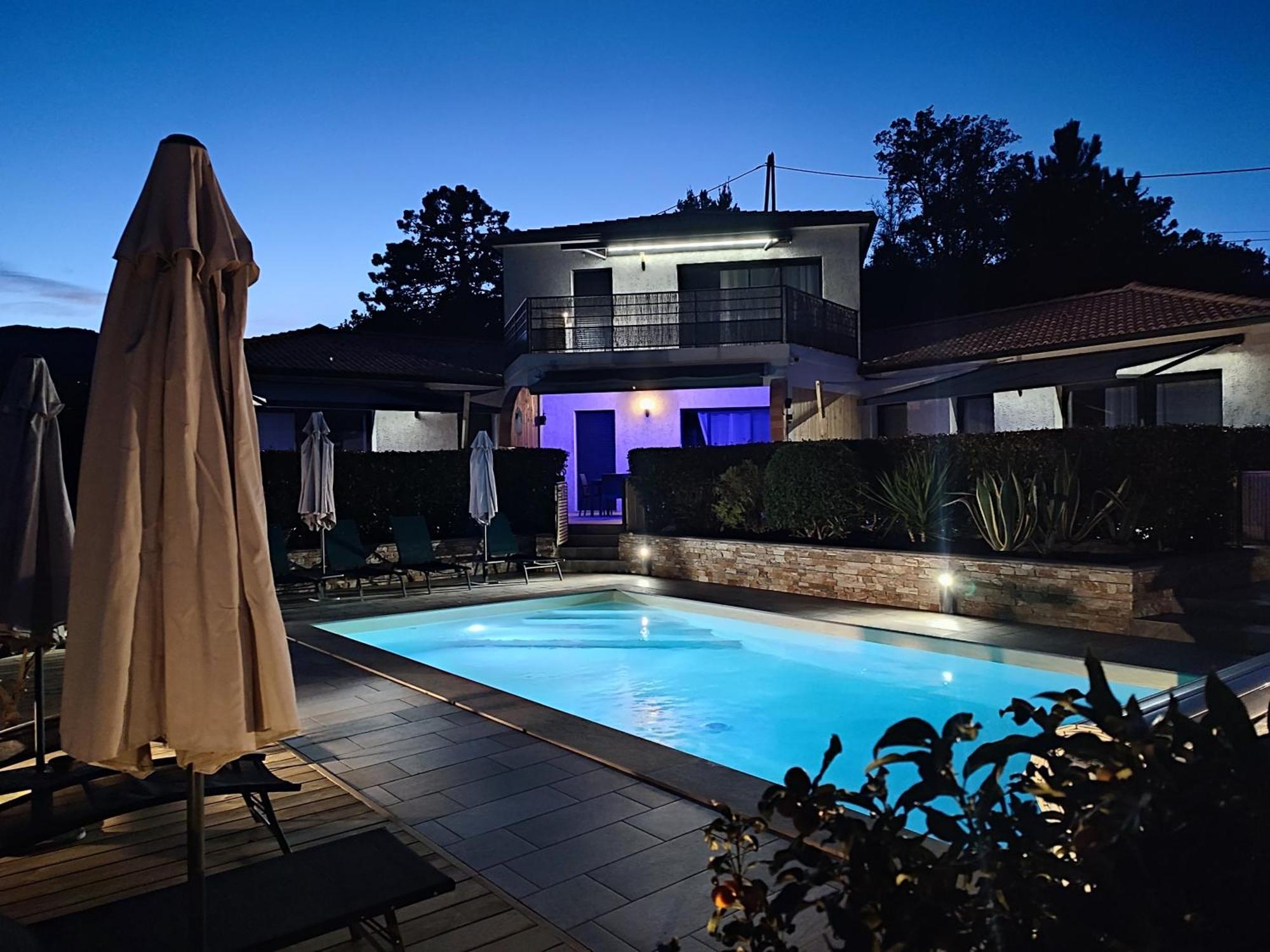 Apartment Cote Et - Standing Dans Avec Piscine Et Vue