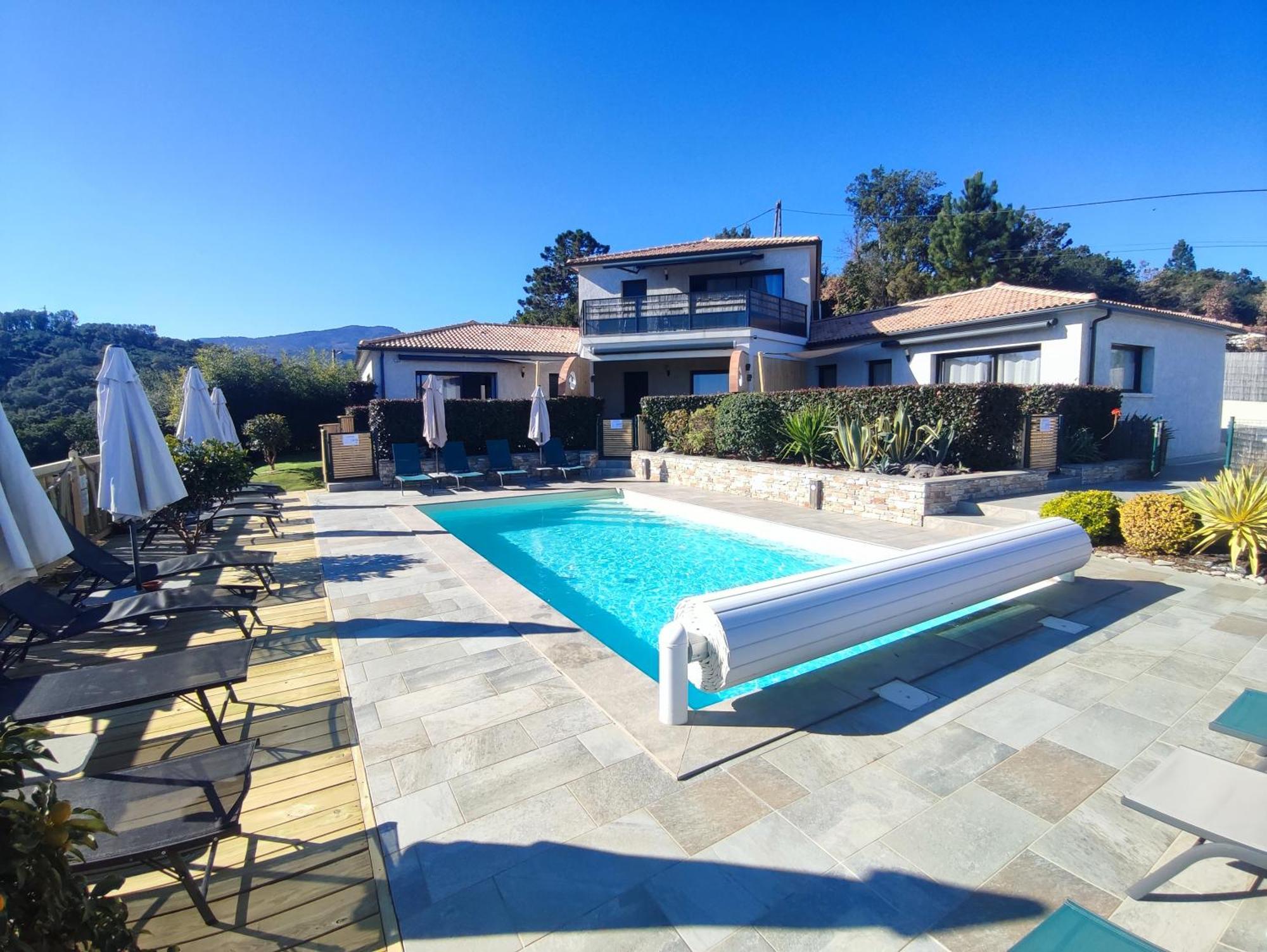 Cote Et - Standing Dans Avec Piscine Et Vue Apartment Taglio-Isolaccio
