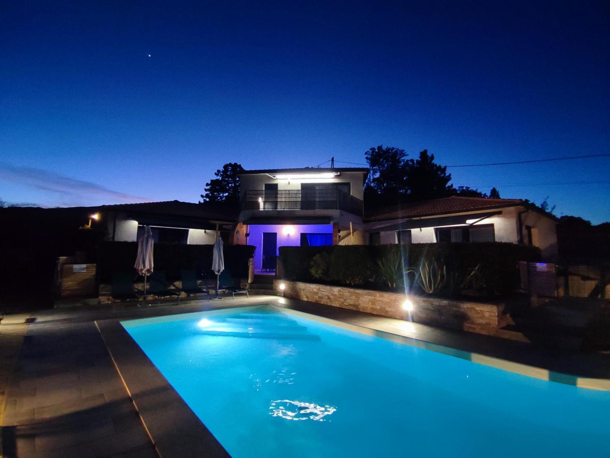 Cote Et - Standing Dans Avec Piscine Et Vue *